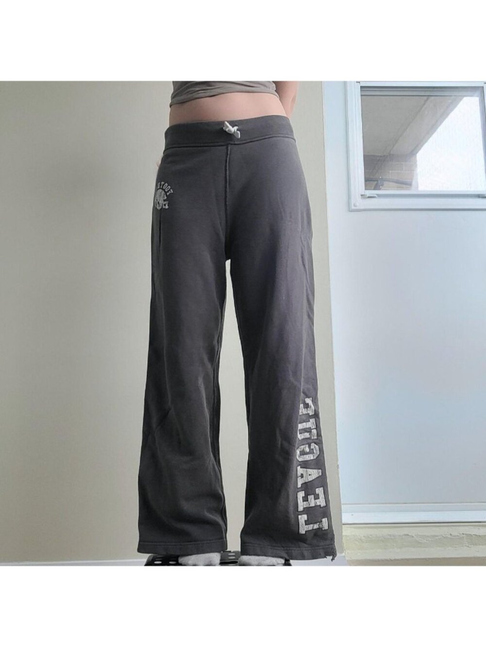 Children's Place Oversized Spellout Logo Grey Wide Leg Sweatpants (L / 10-12)